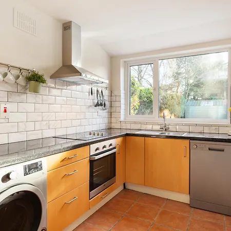 Holiday home The 3 Bed Sleeps 6